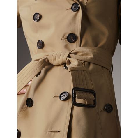 burberry trench honey or black|burberry chelsea coat.